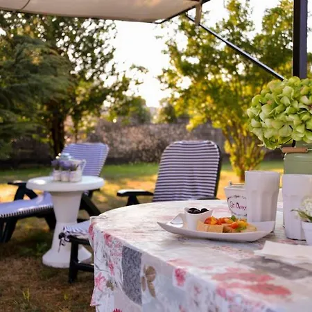 Bed & Breakfast Gli Oleandri *