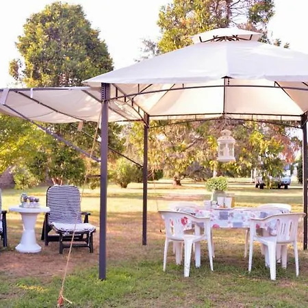 Gli Oleandri Bed & Breakfast