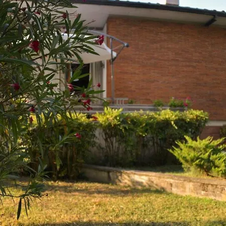 Bed & Breakfast Gli Oleandri Capannori